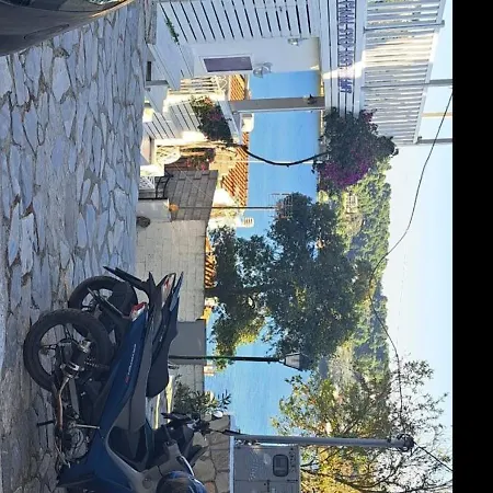 Final Step * Skiathos Town